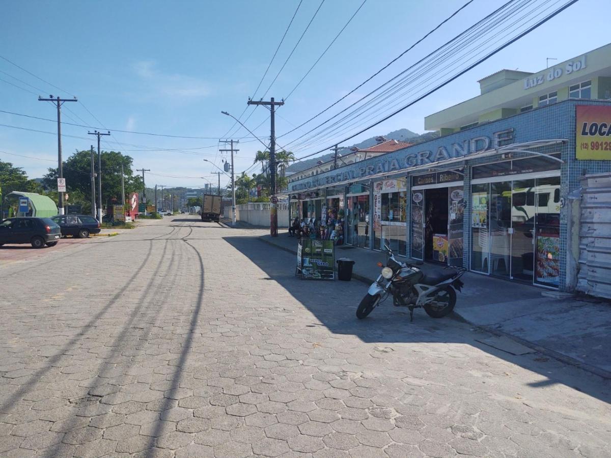Apartamento Ubatuba - Praia Grande - 200M Da Praia Exteriér fotografie